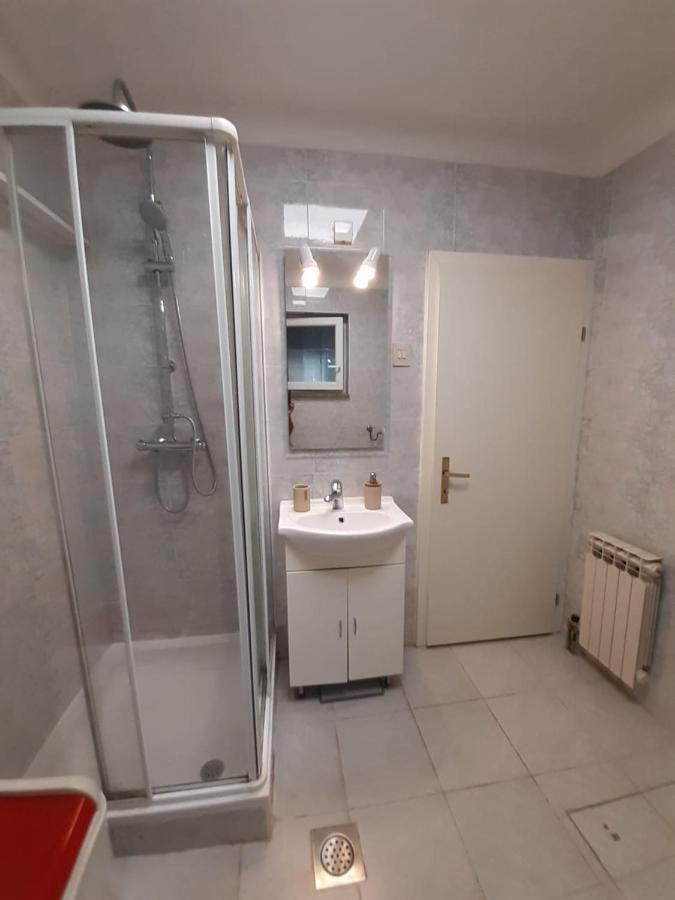 Apartma Mari Daire Lucija Dış mekan fotoğraf